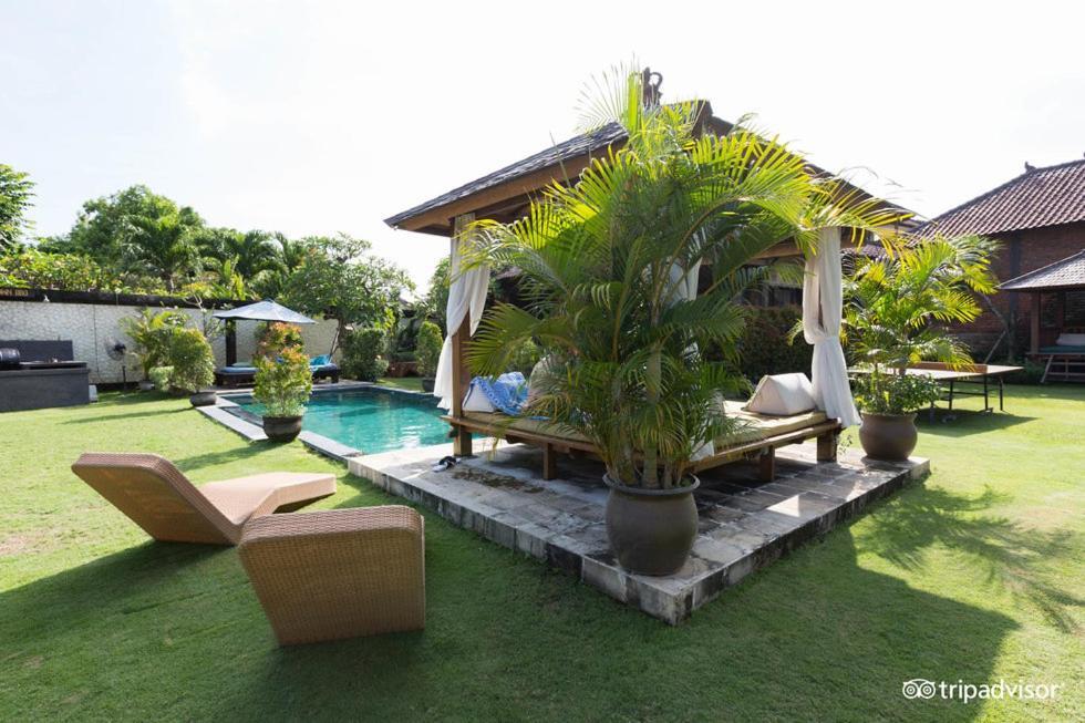 Ngeluwungan Boutique Hostel Canggu Exterior foto
