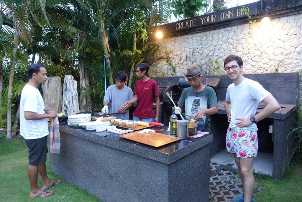 Ngeluwungan Boutique Hostel Canggu Exterior foto